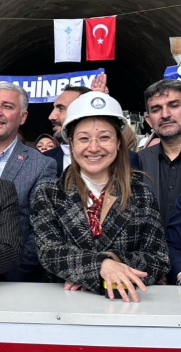 MİLLETVEKİLİ DERYA BAKBAK: CUMHURİYET TARİHİNİN EN BÜYÜK KONUT PROJESİNDE GAZİANTEP TAKVİMİ NETLEŞTİ