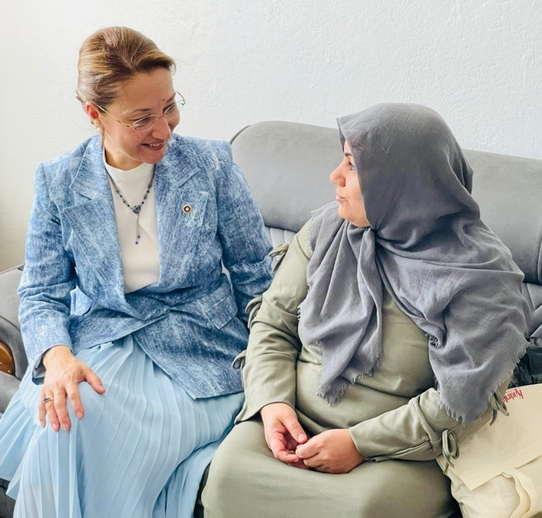 DERYA BAKBAK, TÜRKİYE YÜZYILI BULUŞMALARI İÇİN DİYARBAKIR’DA